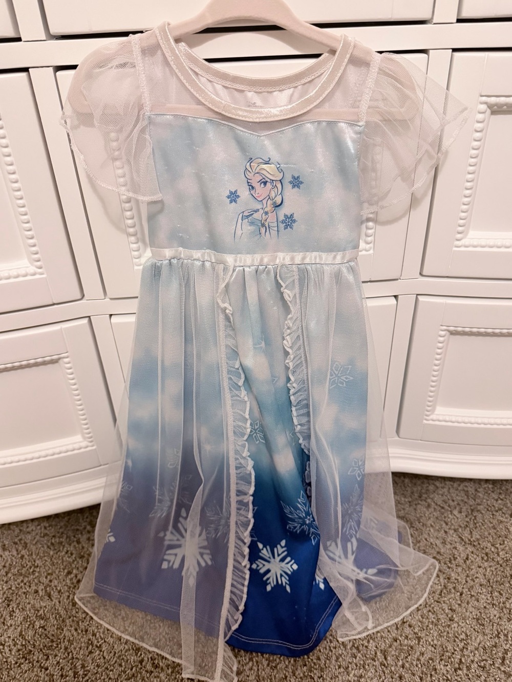 2T Elsa Frozen Nightgown EUC